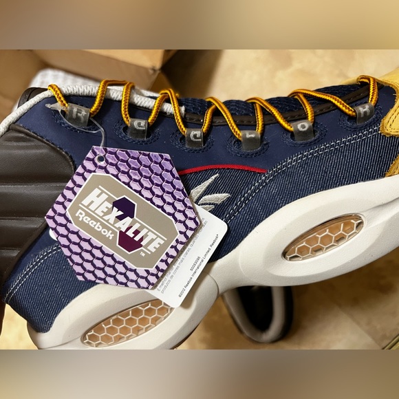 Reebok Question Mid Dress Code AR0252 Iversons - Picture 9 of 14